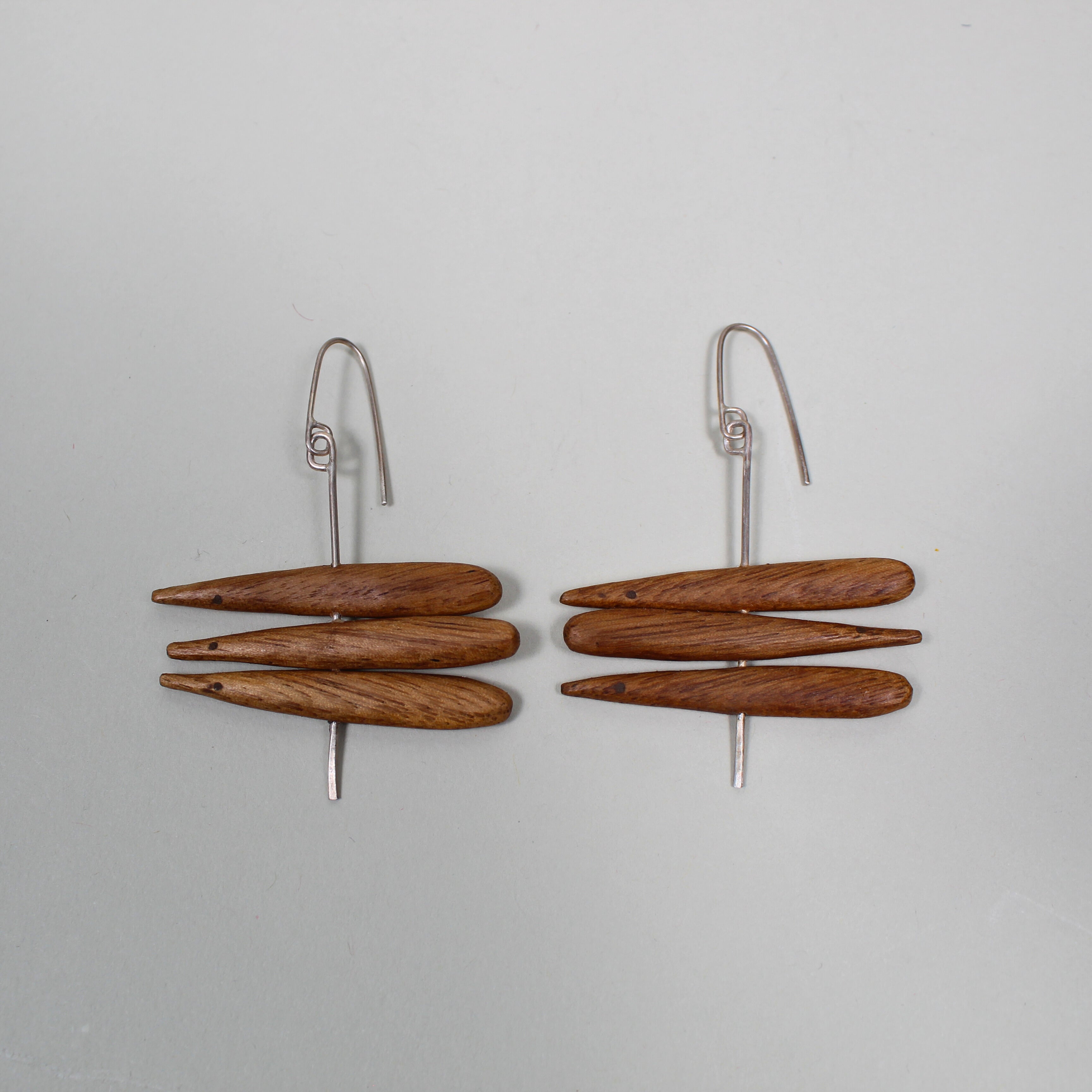 Alpa Sheth Studio Cedar Stacked Oval Earrings