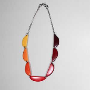 7-Piece Ombre Crescent-Shaped Tagua Necklace